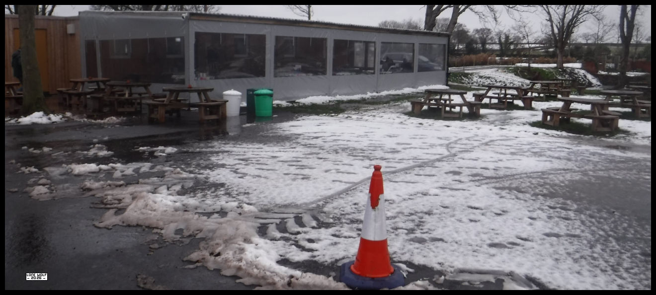 A somewhat snowy Poolehall